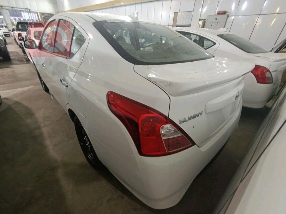 Nissan Sunny